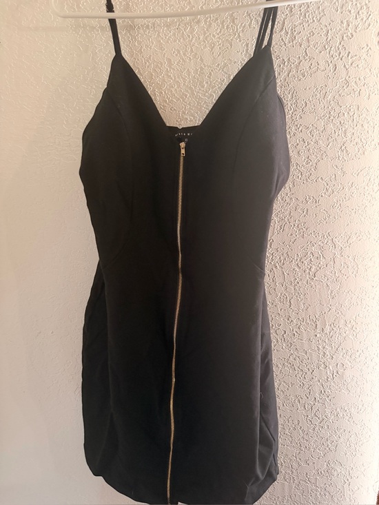 Haute Monde Dresses & Skirts - Haute Monde Black Mini Dress with Gold Front Zip